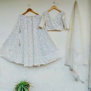 New georgette Lehenga w/blouse dupatta.